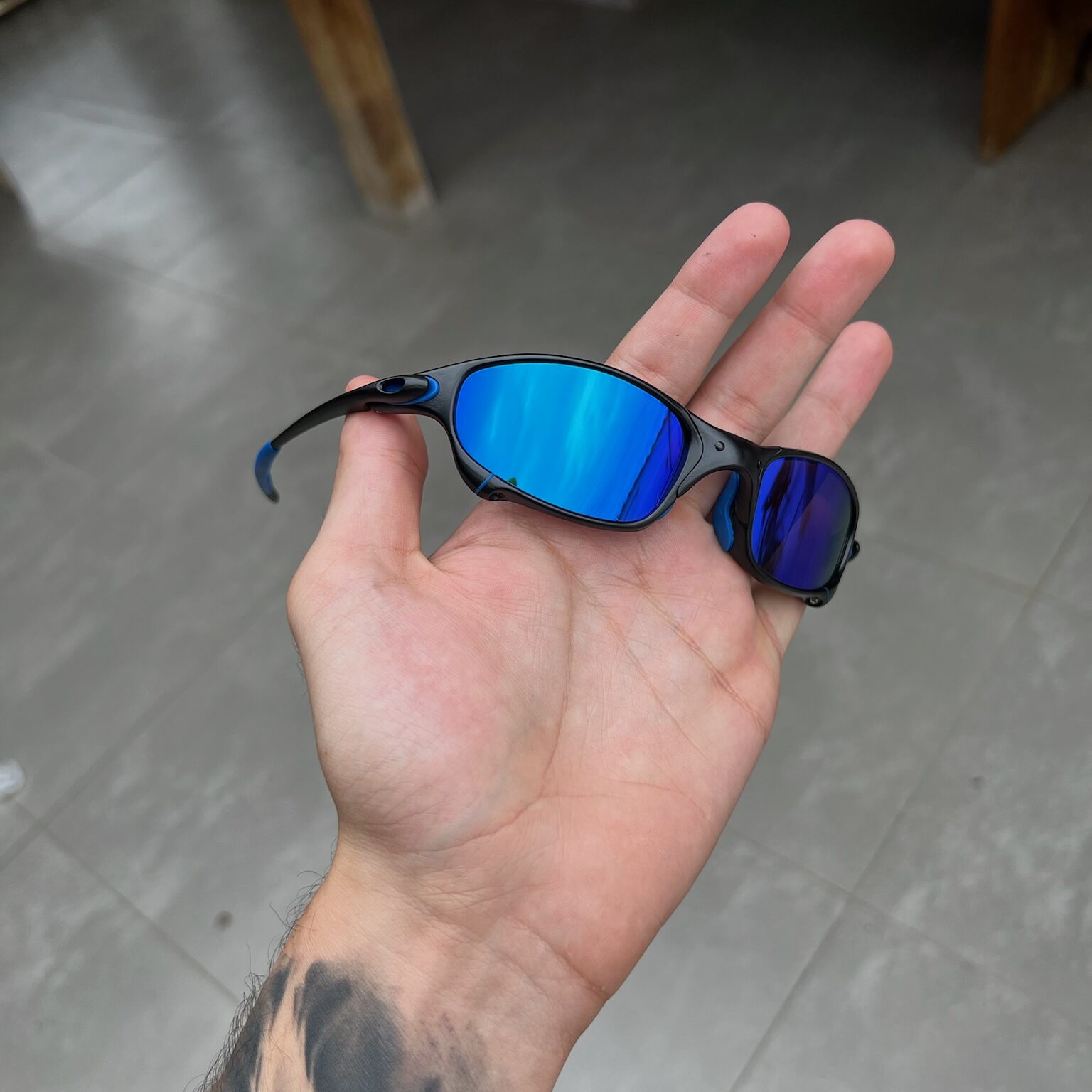 Óculos Juliet Carbon Azul Escuro oakley - B1F5176